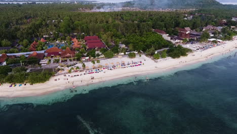 Fantastic-footage-revealing-a-beach-and-resort-area-in-Gigi-Trawangan