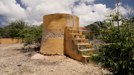 The-ruins-of-the-old-plantage-Karpata-on-Bonaire