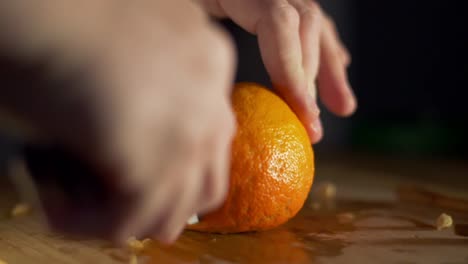 Cortar-Naranjas-Para-Vino-De-Naranja