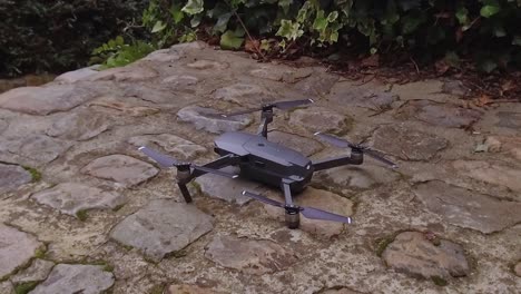Drone-Despega-En-Cámara-Lenta