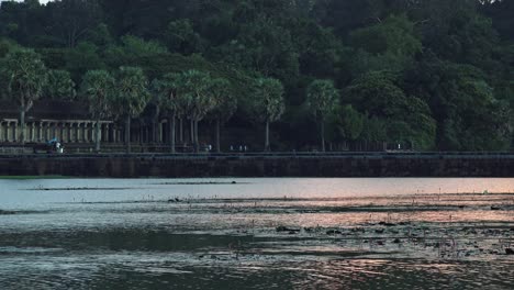 Evening-Water-Angkor-Wat-Dusk