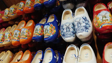 Traditional-Wooden-Clogs-In-Holland