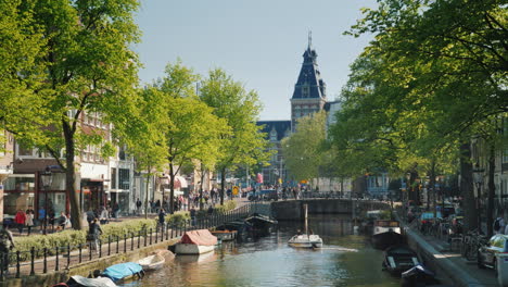 Canal-in-Amsterdam