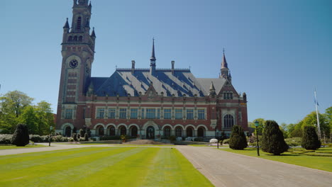 Peace-Palace-In-The-Hague