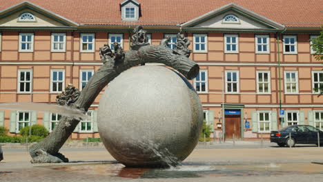 Ball-and-Tree-Trunk-Fountain-Germany