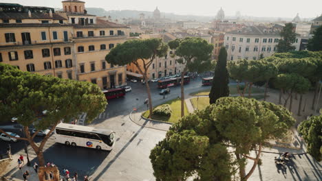 Cars-And-Buses-in-Piazza-Venezia-Rome