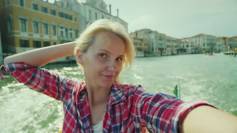 POV-Woman-Taking-Selfie-in-Venice