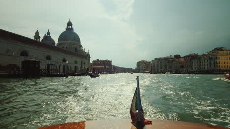 Canal-Grande-Von-Venedig-Vom-Boot-Aus-Gesehen