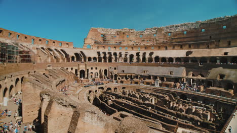 Rome-Colosseum-Interior-Pan