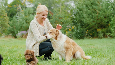 Woman-With-Dog-and-Puppies