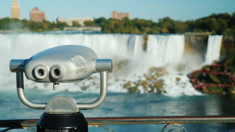 Coin-Operated-Viewfinder-Niagara-Falls