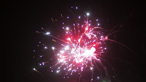 Fireworks-At-The-Beginning-Of-The-New-Year-In-Black-Night-7