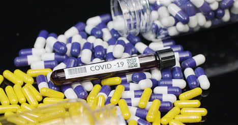 Medical-Tablets-Covid-19-Sample-Tube-And-Pills-Rotating-Pharmaceutical-Industry-