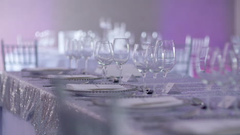 Luxury-Decorated-Table-For-Wedding-Dinner-2
