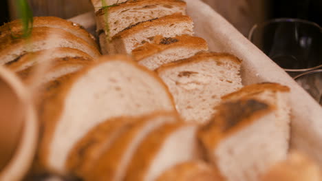 Sliced-Bread-In-Box-At-Wedding-Reception