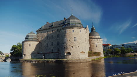 Orebro-Castle-Is-A-Medieval-Stone-Castle-In-Orebro-One-Of-The-Most-Famous-And-Historically-Significa