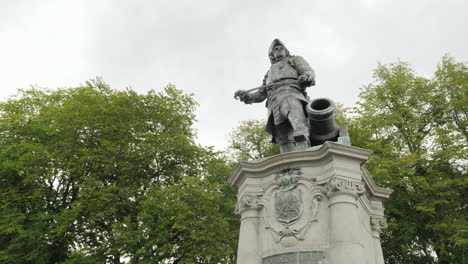 Statue-Von-Admiral-Peter-Tordenskjold-In-Oslo-Norwegen