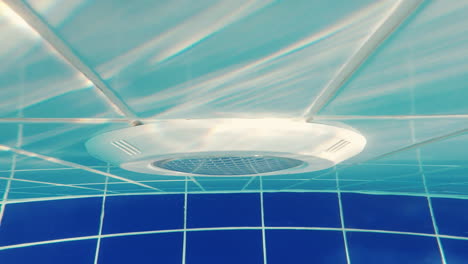 Lantern-For-Pool-Lighting-Underwater-Video-Equipment-For-Swimming-Pools-4k-Video
