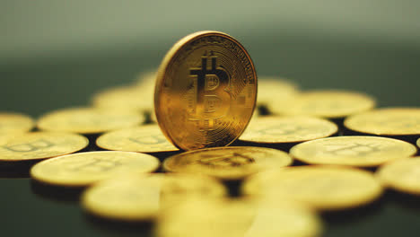 Shining-golden-bitcoins-in-close-up